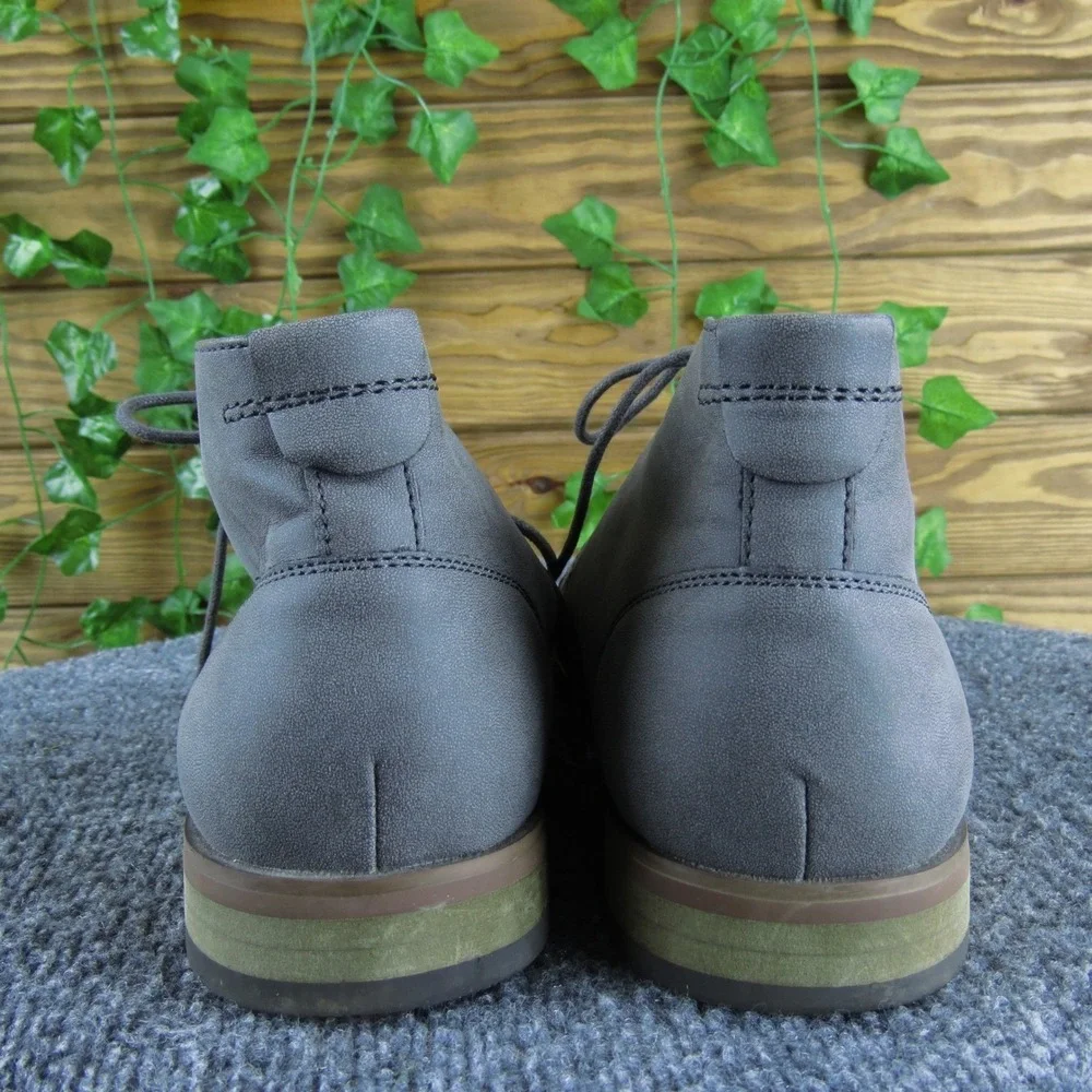 RYE Mens Chukka Ankle Boots Gray Lace Up Round Toe Casual Comfort Dress Shoes 9M